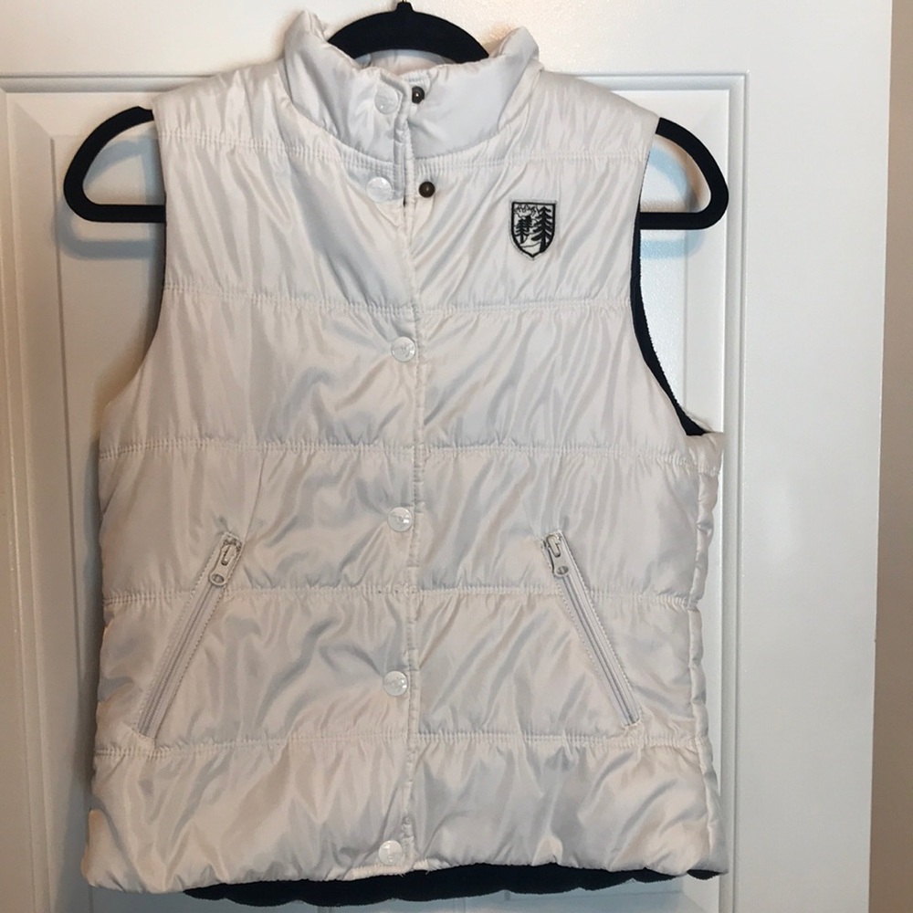American Eagle puffer Vest